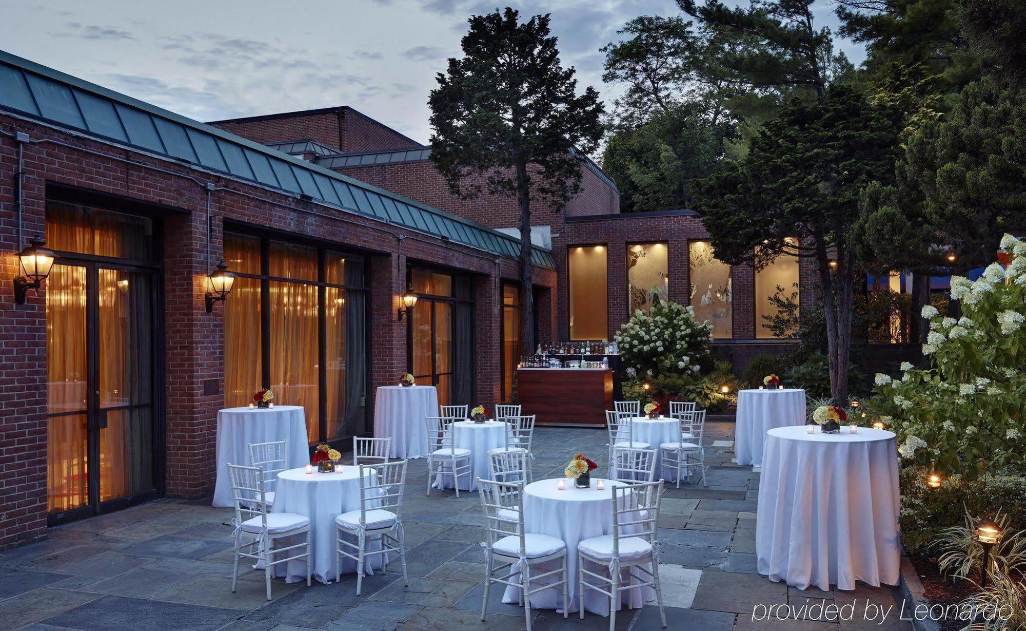 Hilton Westchester Rye Brook Exteriér fotografie