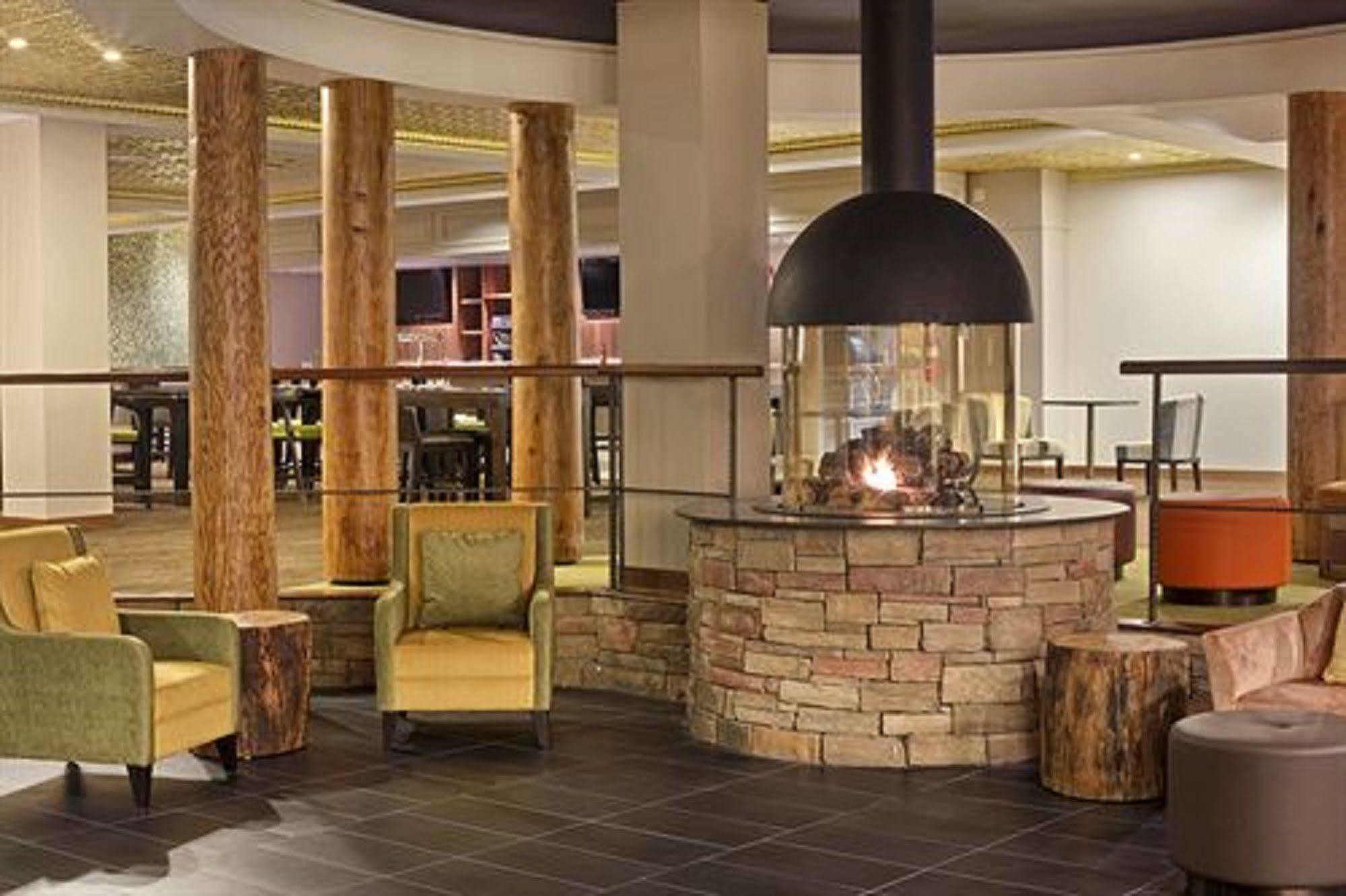 Hilton Westchester Rye Brook Exteriér fotografie