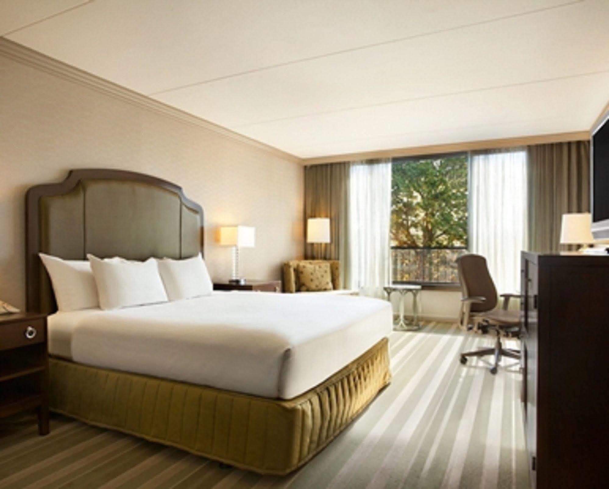 Hilton Westchester Rye Brook Exteriér fotografie