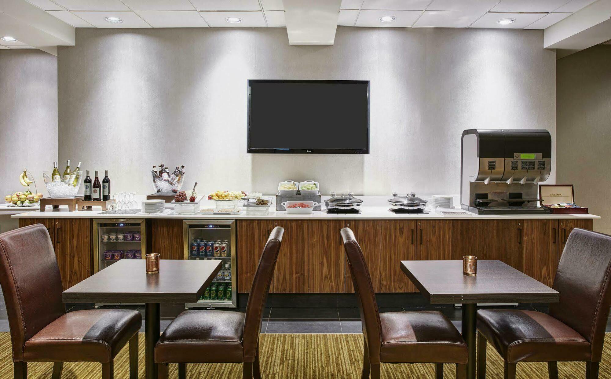 Hilton Westchester Rye Brook Exteriér fotografie